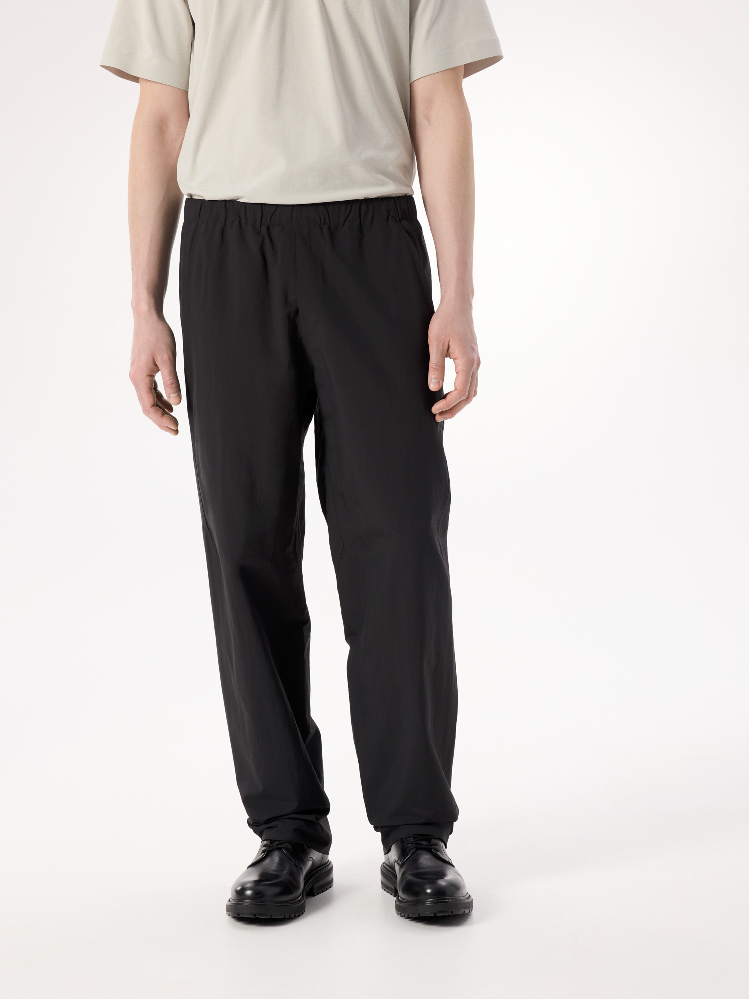 S26-X000010320-Spere-SL-Pant-Black-Front-View